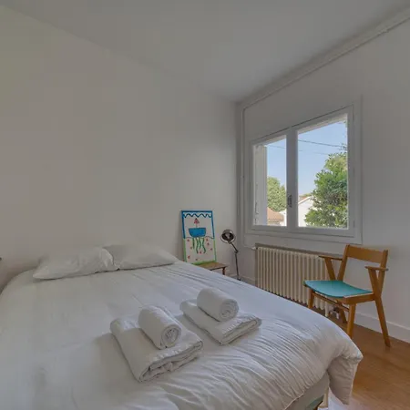 Maison Vue - Terrasse - - 7 Personnes Holiday home *